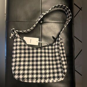 🌟NWT BAGGU mini shoulder bag black and white gingham pixel